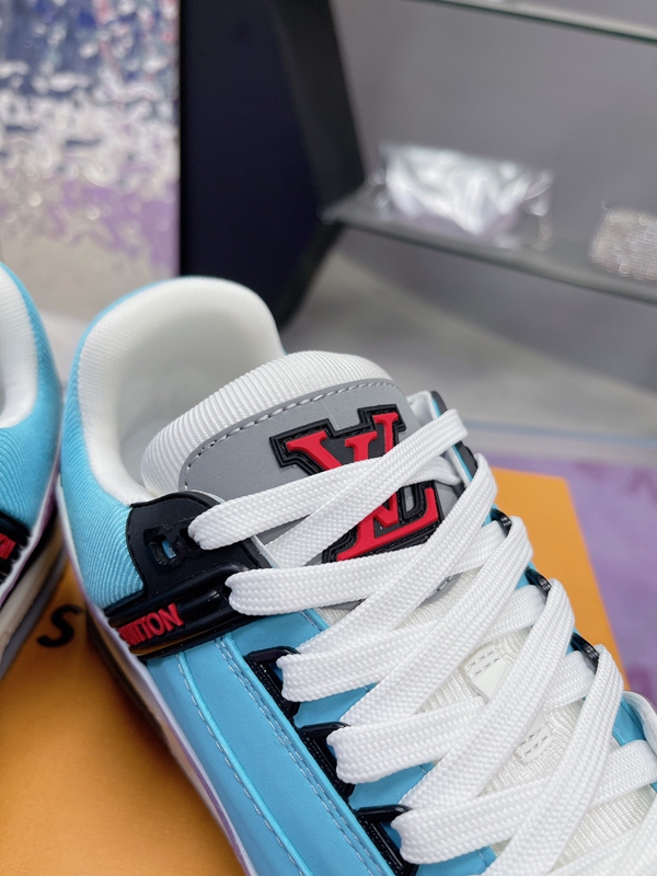 ルイヴィトン靴角部分ディテール